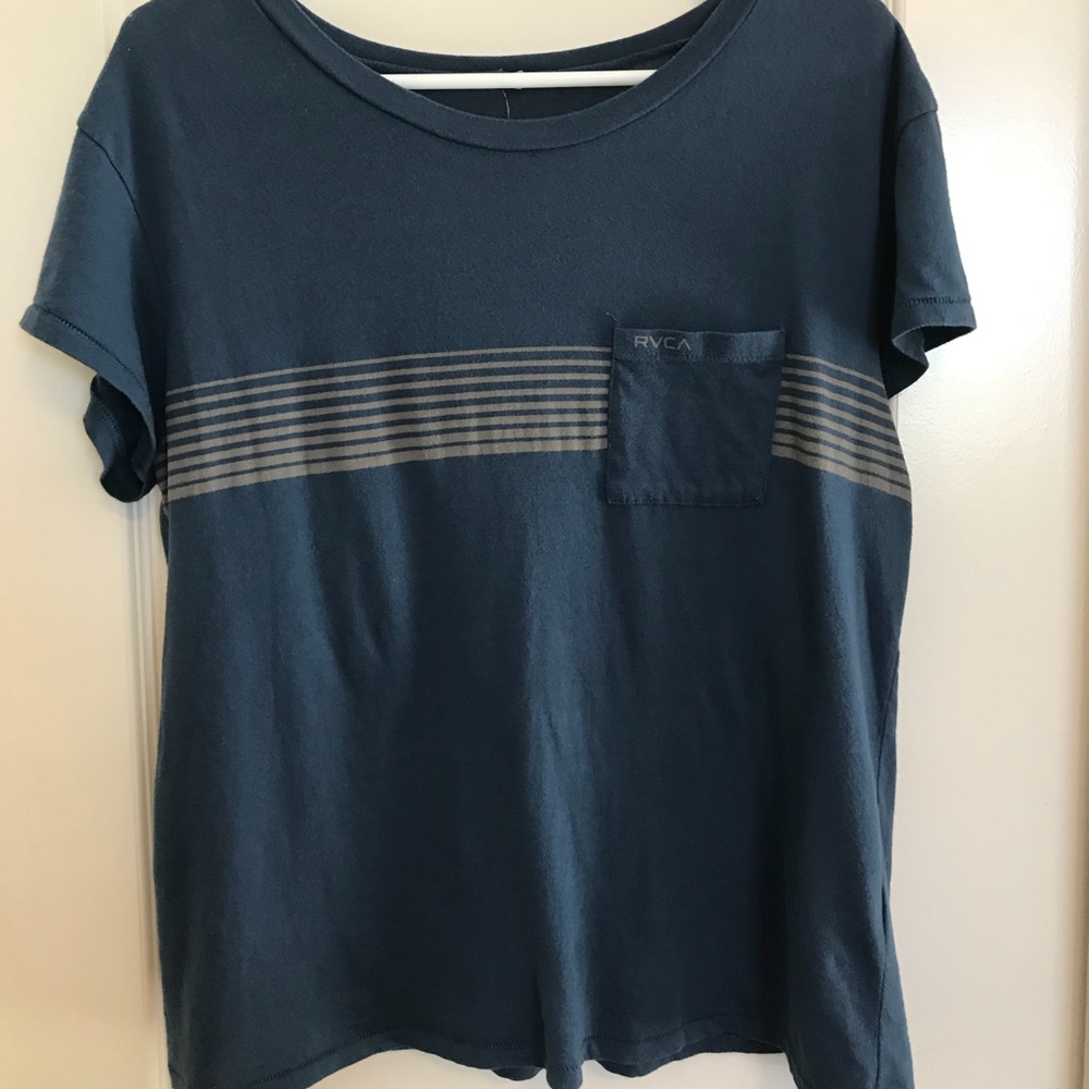 brand new navy rvca tee